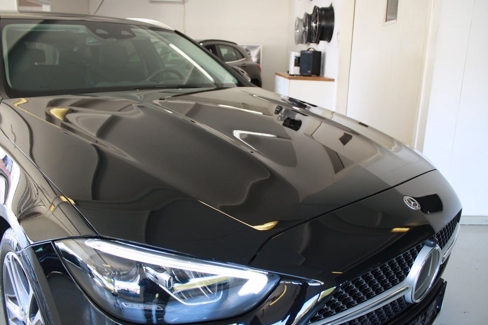 Mercedes C220 d 2,0 AMG Line stc. aut. 5d