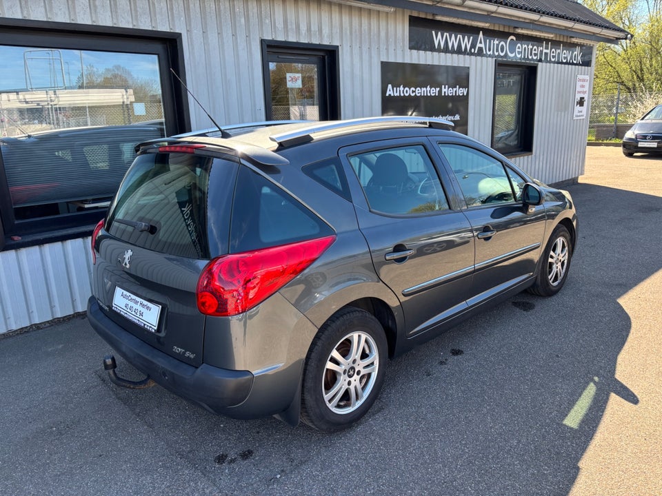 Peugeot 207 1,4 VTi Active SW 5d