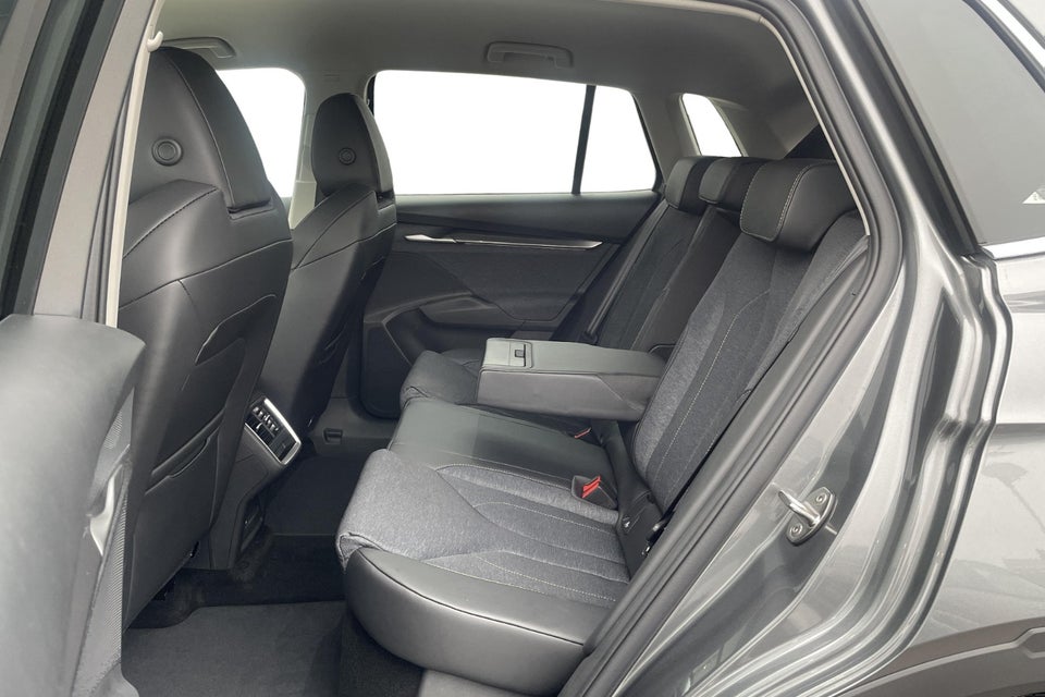 Skoda Elroq 85 iV Loft 5d