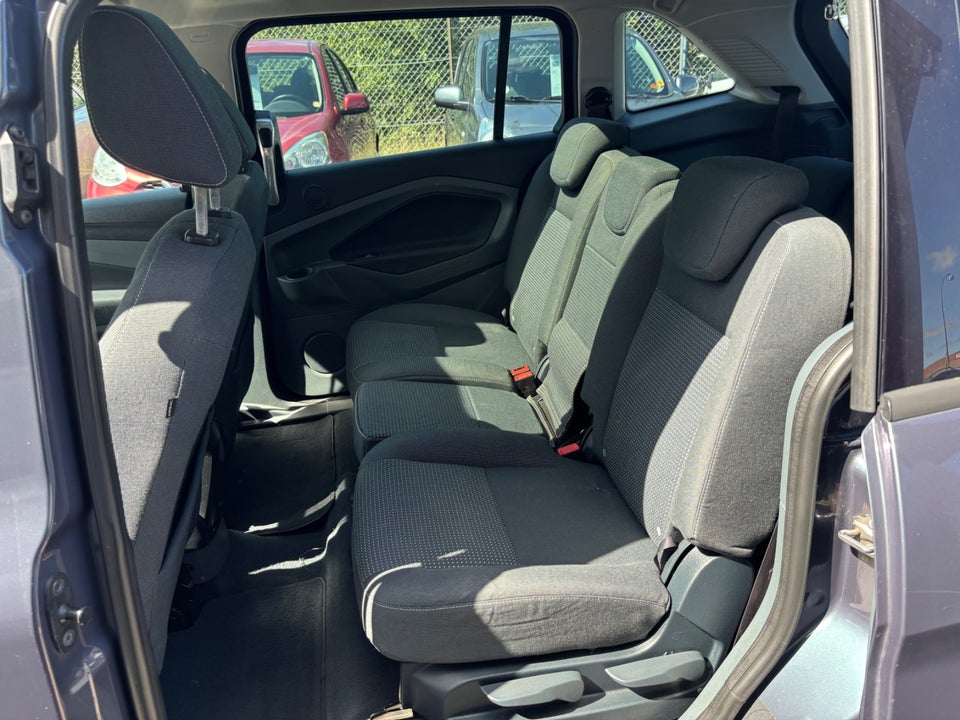 Ford Grand C-MAX 1,6 TDCi 115 Trend 7prs 5d