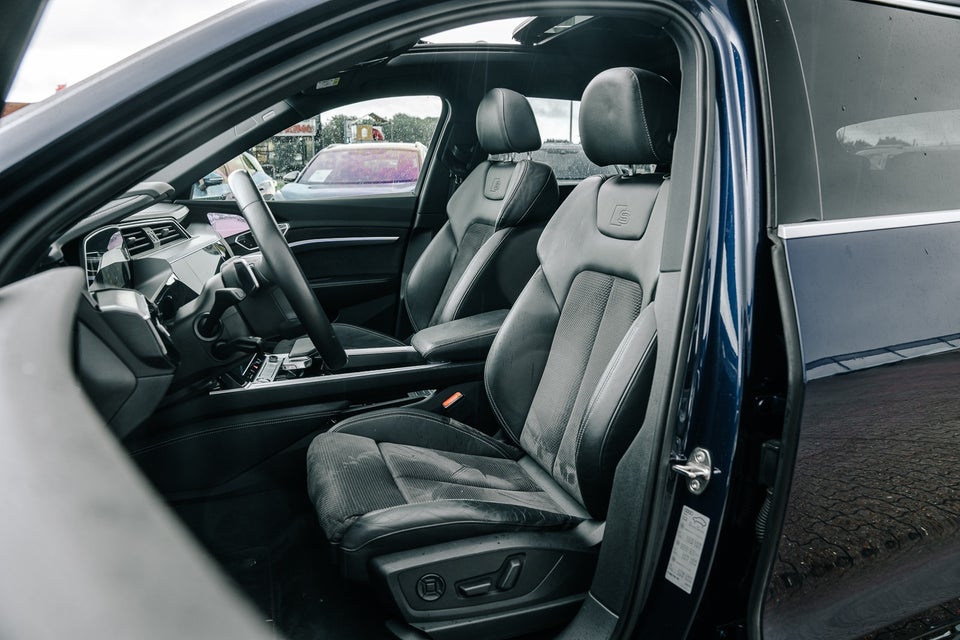 Audi e-tron 50 S-line quattro 5d
