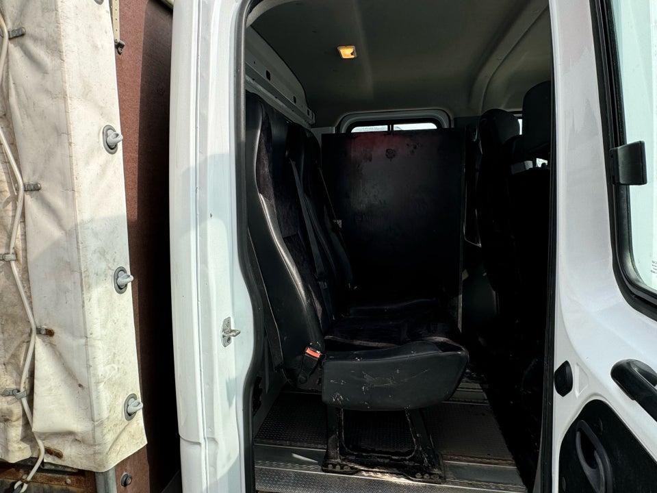 Renault Master III T35 2,3 dCi 165 L4 Ladvogn RWD 2d