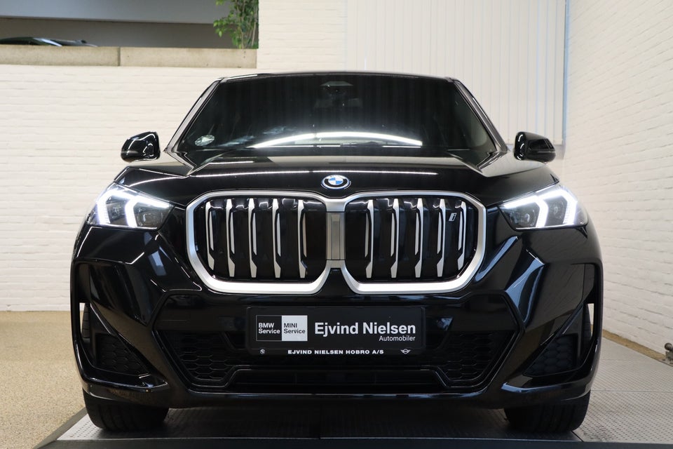 BMW iX1 xDrive30 M-Sport Premium 5d