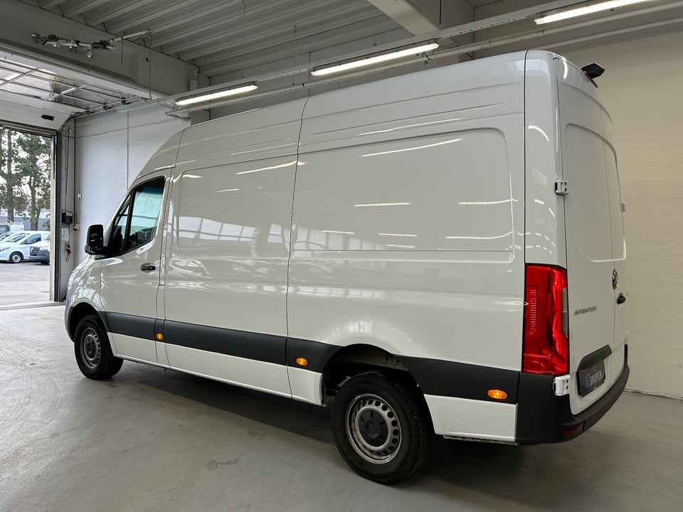 Mercedes Sprinter 317 2,0 CDi A2 Kassevogn PRO RWD