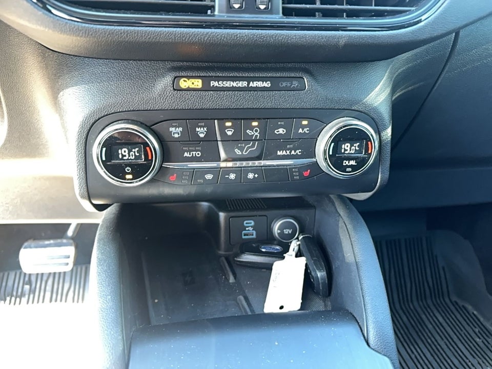 Ford Kuga 2,5 PHEV ST-Line X CVT 5d