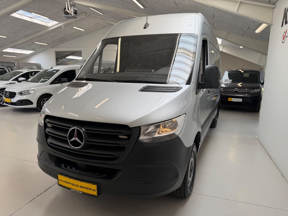 Mercedes Sprinter 316 2,2 CDi A2 Kassevogn aut. RWD