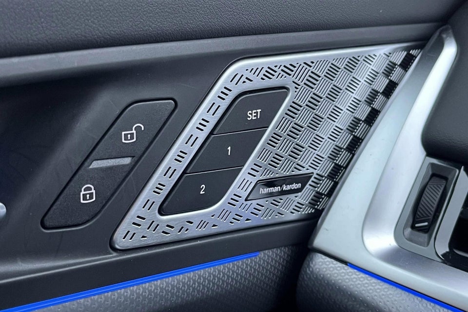 BMW iX1 eDrive20 Fully Charged M-Sport 5d