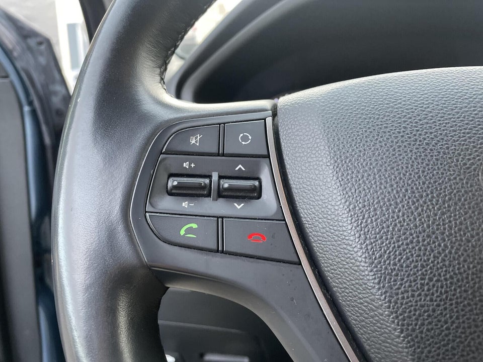 Hyundai i20 1,25 Vision 5d