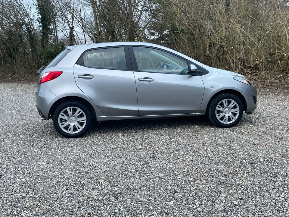 Mazda 2 1,3 Takara Edition 5d