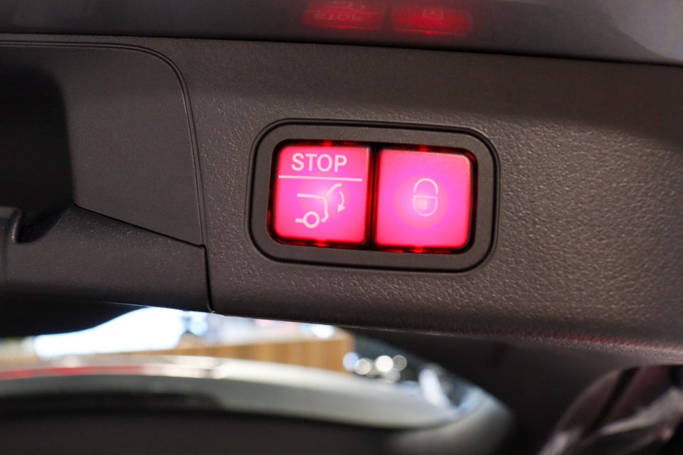 Mercedes EQB300 AMG Line 4Matic 5d