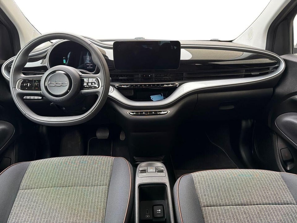 Fiat 500e 42 Icon 3d