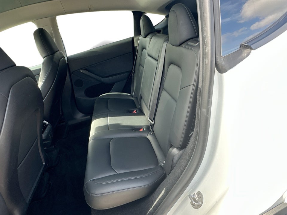 Tesla Model Y Performance AWD 5d