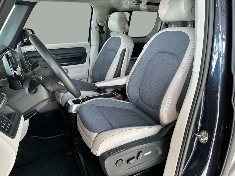 VW ID.Buzz 79 Style+ SWB 5d