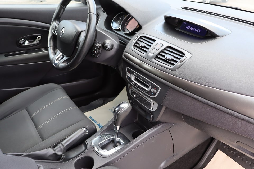 Renault Megane III 1,5 dCi 110 Expression Sport Tourer aut. 5d