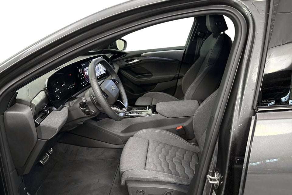 Audi A6 e-tron S-line plus Avant 5d