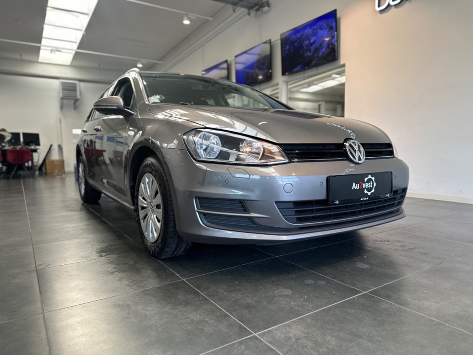 VW Golf VII 1,2 TSi 105 Comfortline Variant BMT 5d