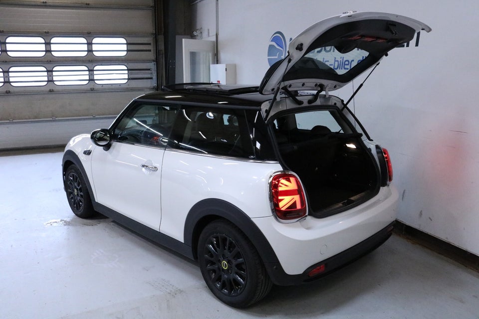 MINI Cooper SE Edition Premium Plus 3d