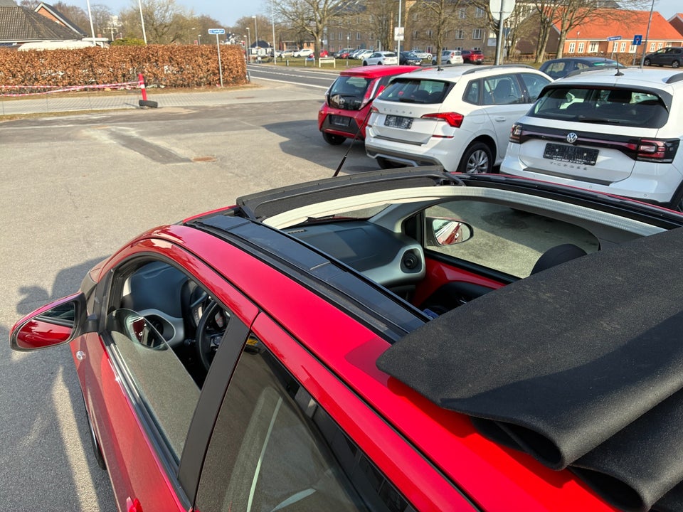 Toyota Aygo 1,0 VVT-i x-sky 5d