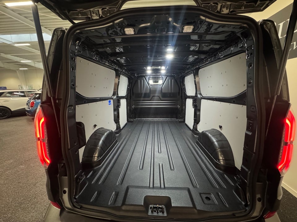 Ford Transit Custom 320 L2 2,0 EcoBlue Sport aut. AWD