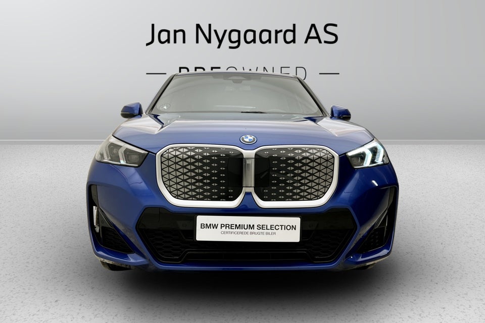 BMW iX1 xDrive30 M-Sport Premium 5d