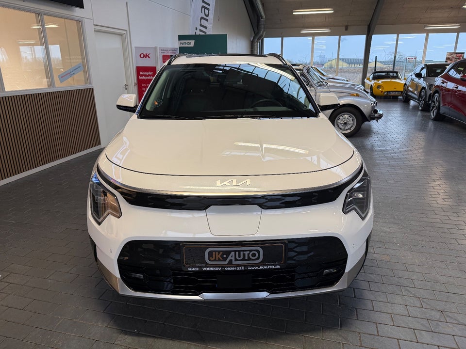 Kia Niro 64 EV Upgrade 5d