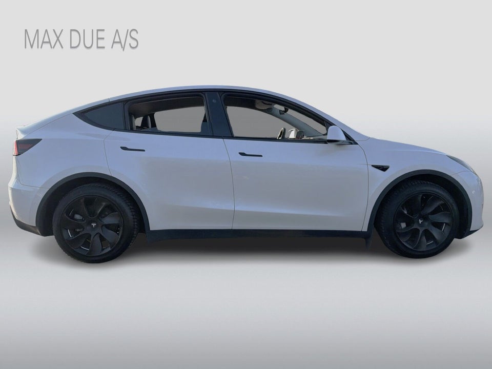 Tesla Model Y Long Range AWD 5d