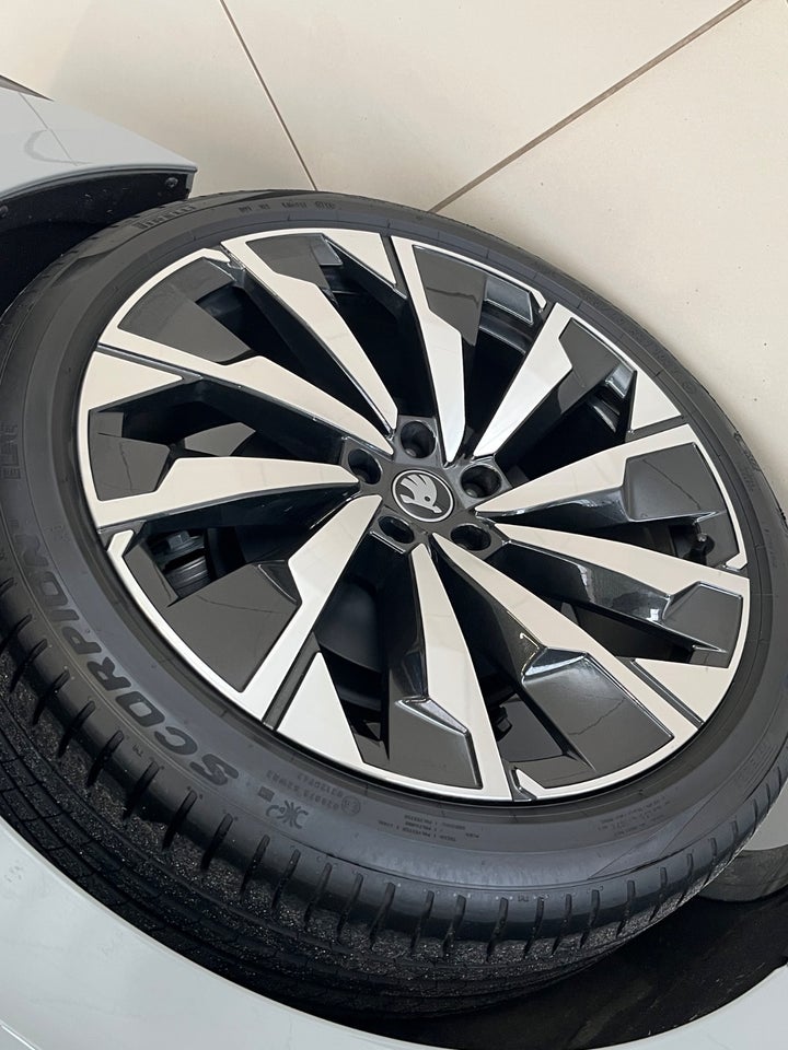 Skoda Enyaq 85 iV Sportline Maxx Coupé 5d