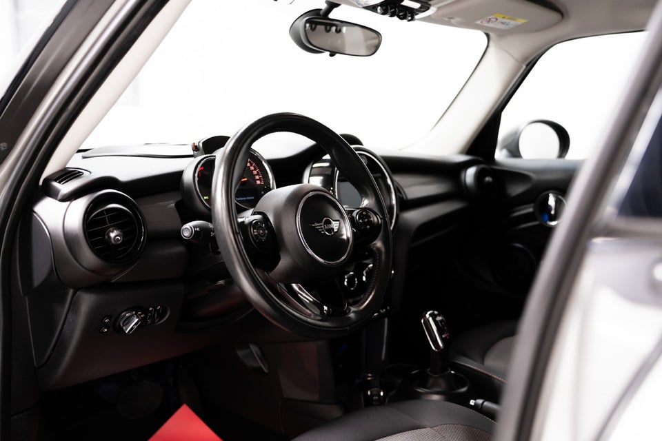 MINI Cooper 1,5 aut. 5d