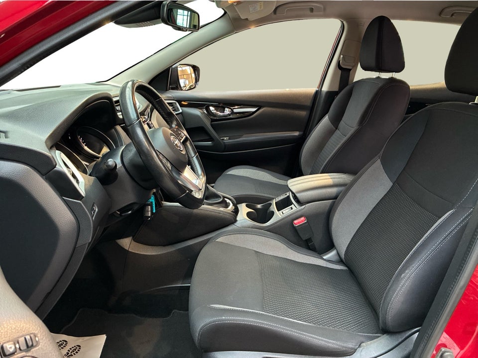 Nissan Qashqai 1,3 Dig-T 160 Acenta DCT 5d