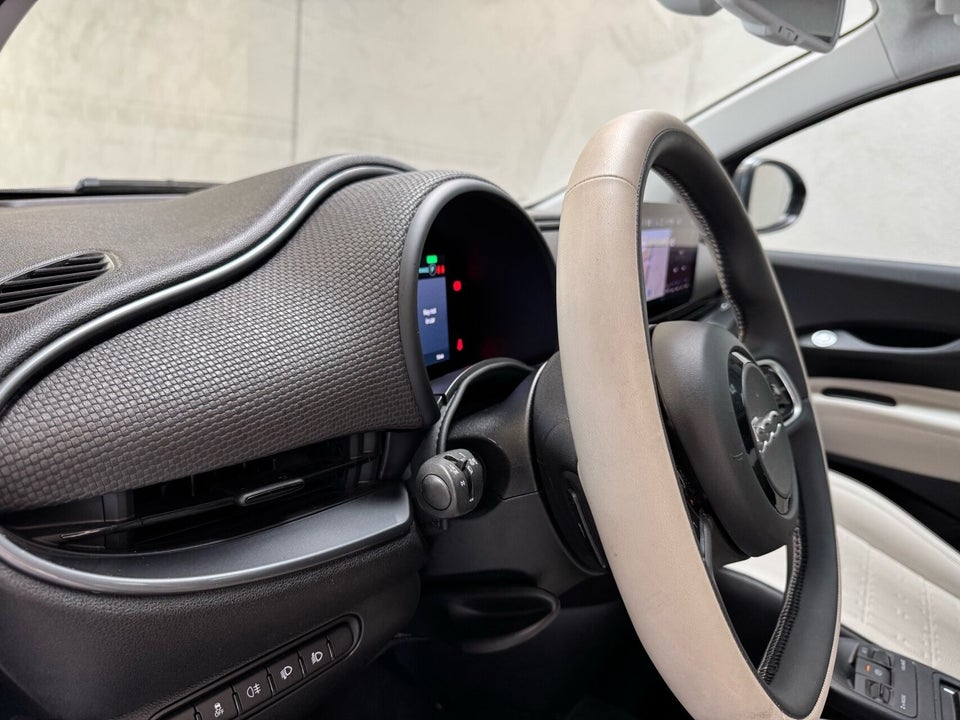 Fiat 500e 42 la Prima by Bocelli 3d