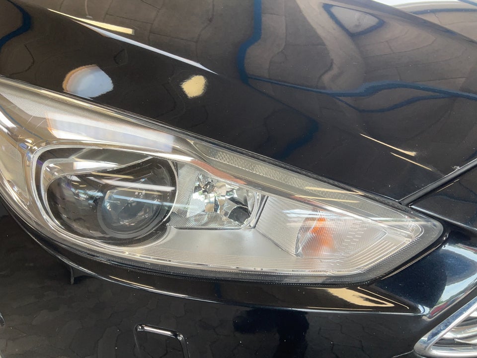 Ford Focus 1,0 SCTi 125 Titanium stc. 5d