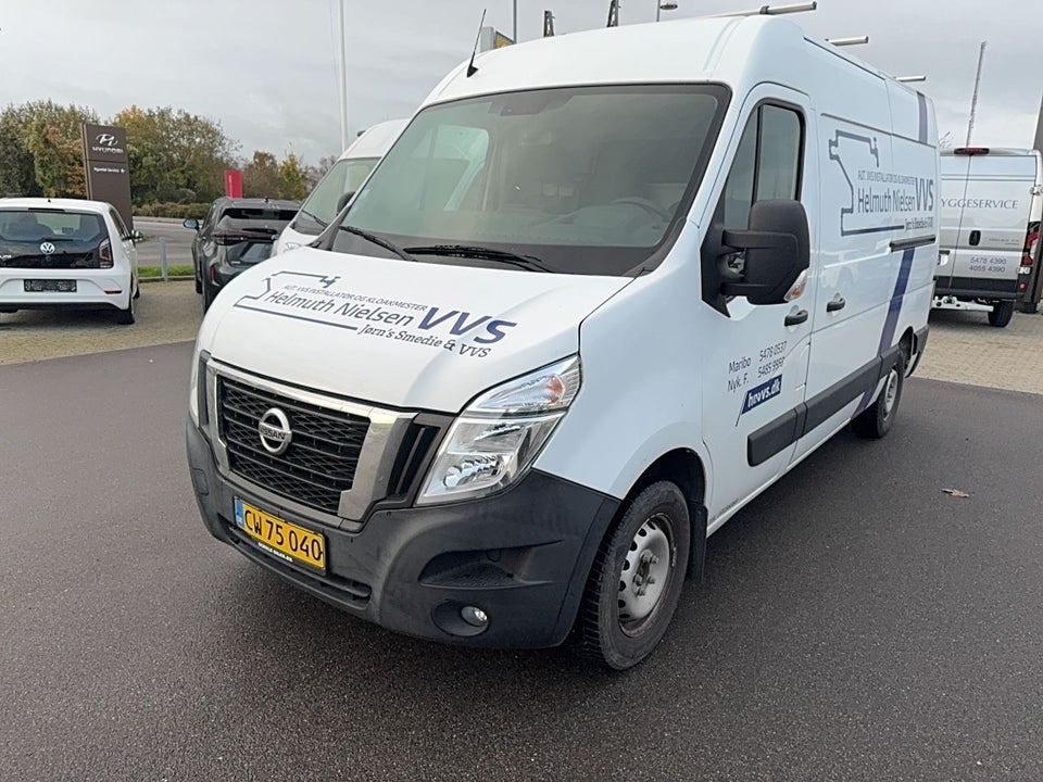 Nissan NV400 2,3 dCi 150 L2H2 Kassevogn