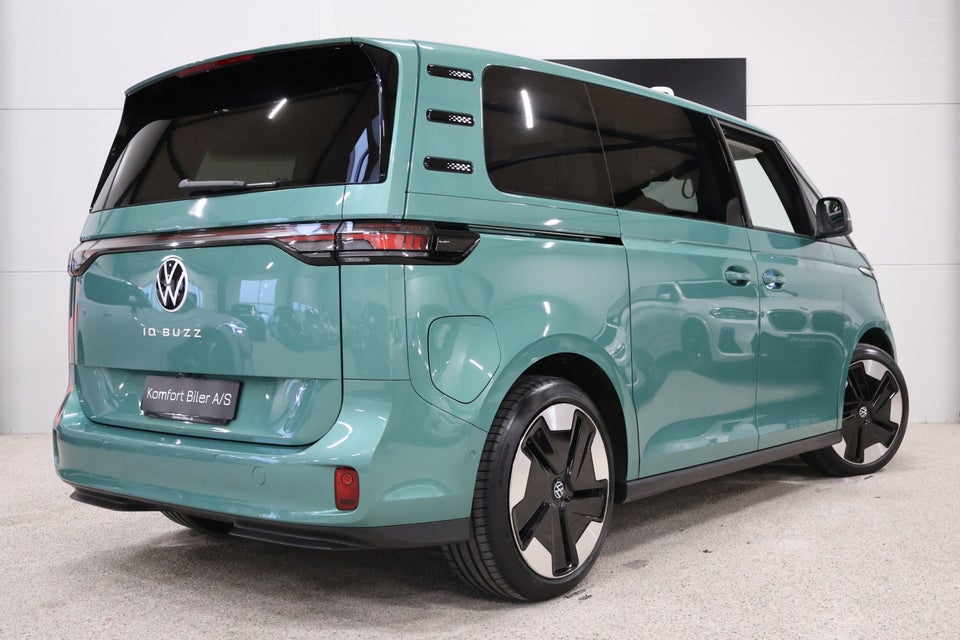 VW ID.Buzz 77 Pro SWB 5d