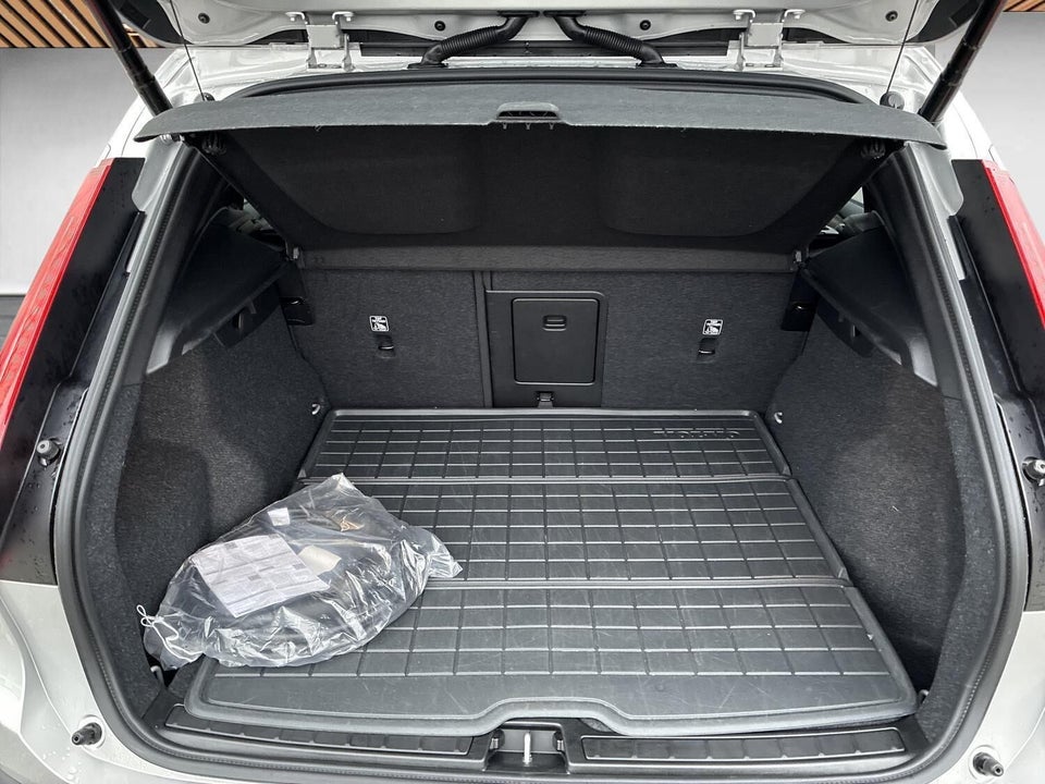 Volvo XC40 ReCharge Extended Range Ultimate 5d