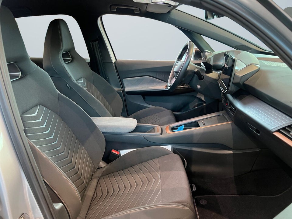 Cupra Born 58 e-Boost 5d