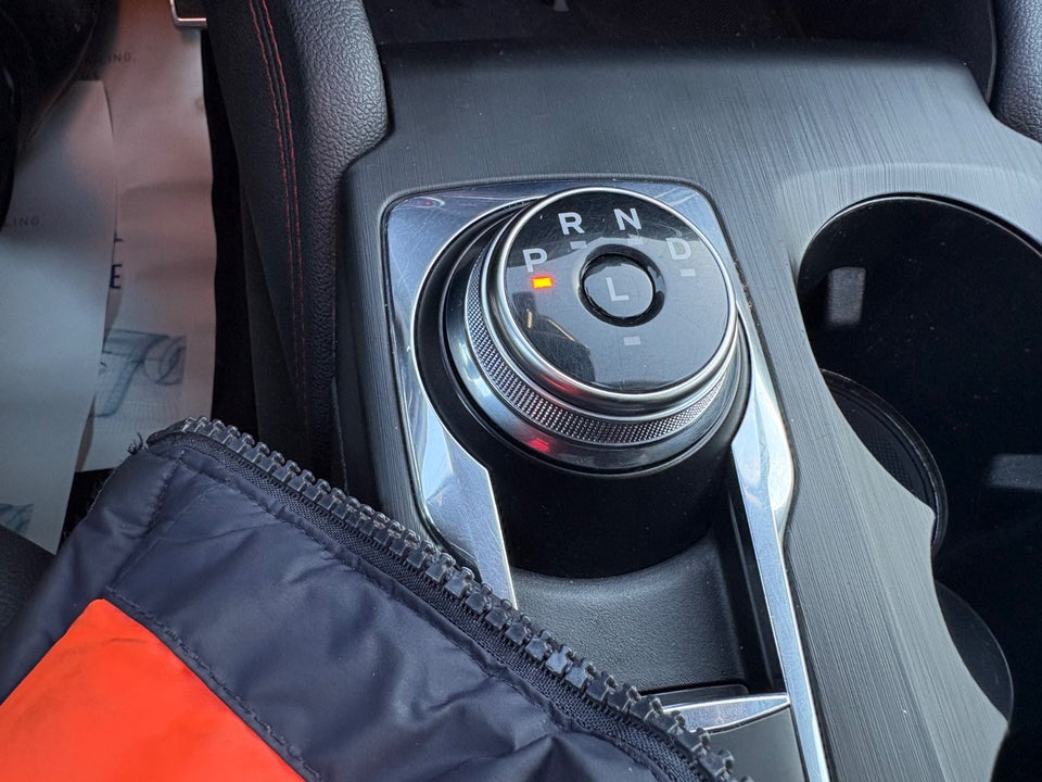 Ford Kuga 2,5 PHEV ST-Line X CVT 5d