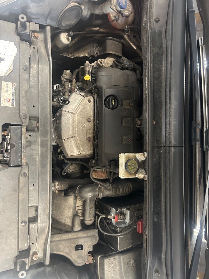 Citroën C4 Picasso 1,6 VTi 120 VTR 5d