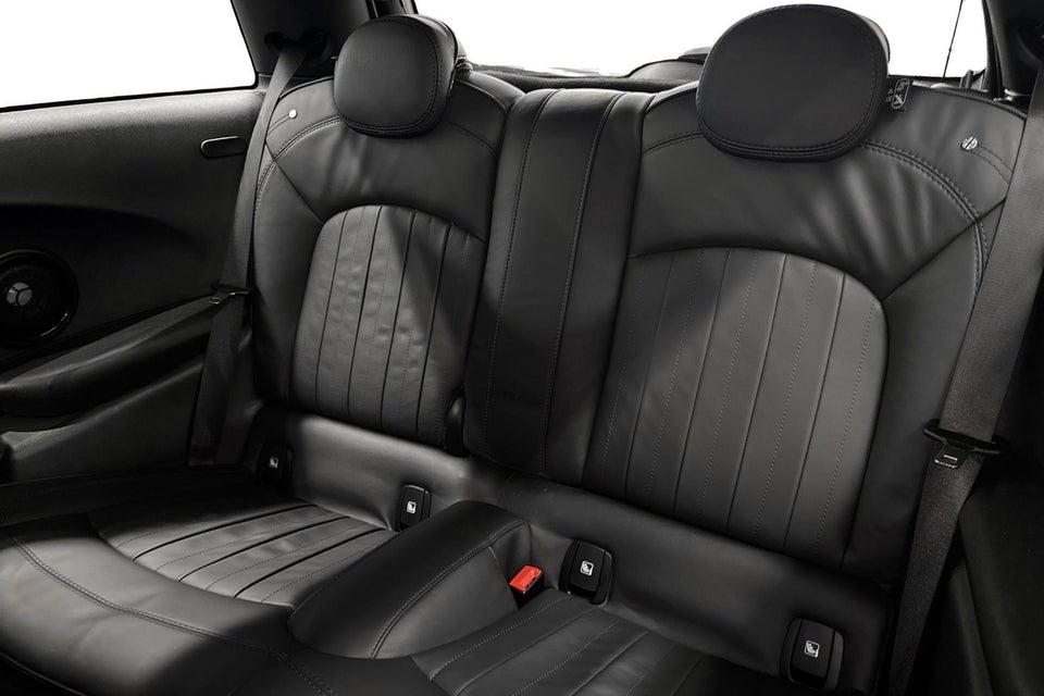 MINI Cooper SE Maximise 3d