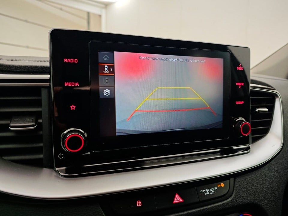 Kia Ceed 1,6 PHEV Prestige SW DCT 5d