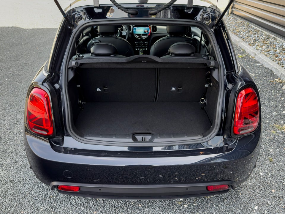 MINI Cooper SE Yours Trim 3d