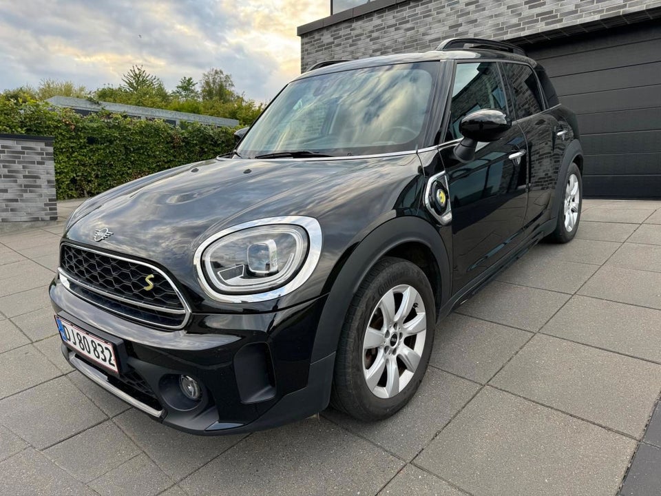 MINI Countryman Cooper SE 1,5 Essential aut. ALL4 5d