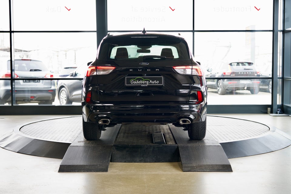 Ford Kuga 2,5 PHEV ST-Line CVT 5d