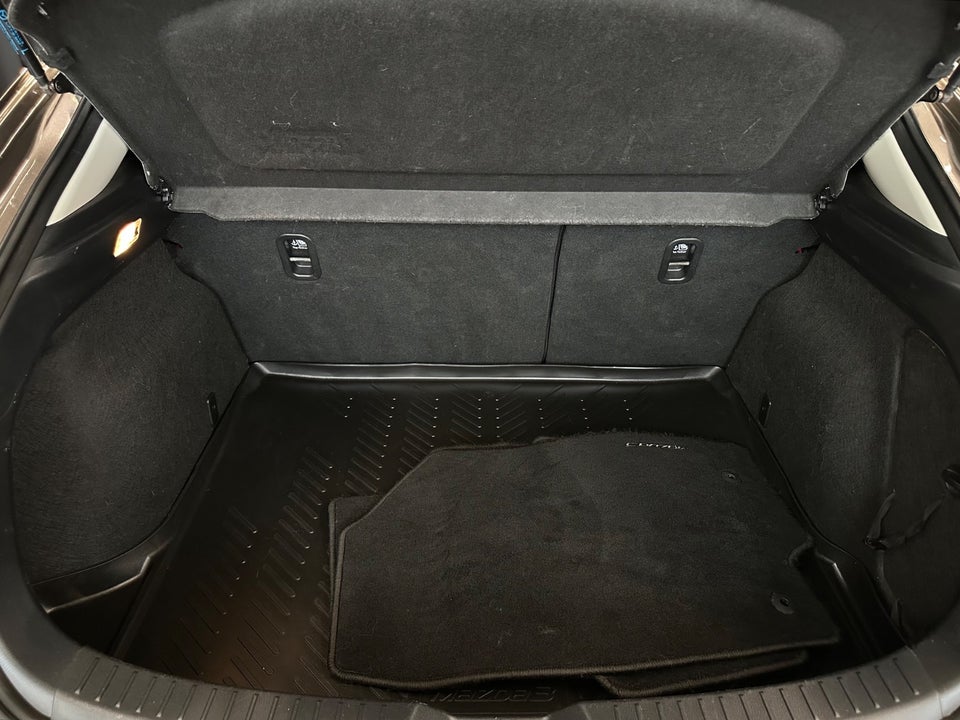 Mazda 3 2,0 SkyActiv-G 120 Vision aut. 5d