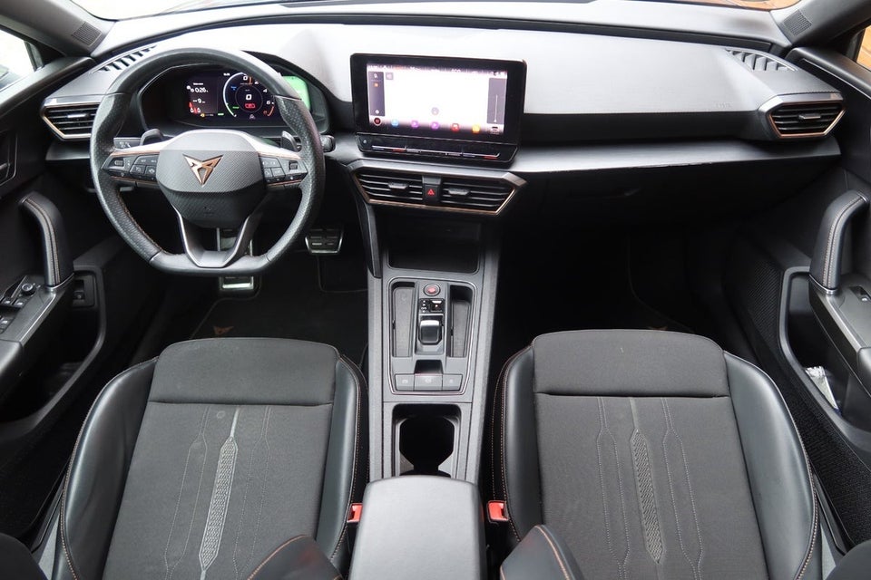 Cupra Leon 1,4 eHybrid Sportstourer DSG 5d