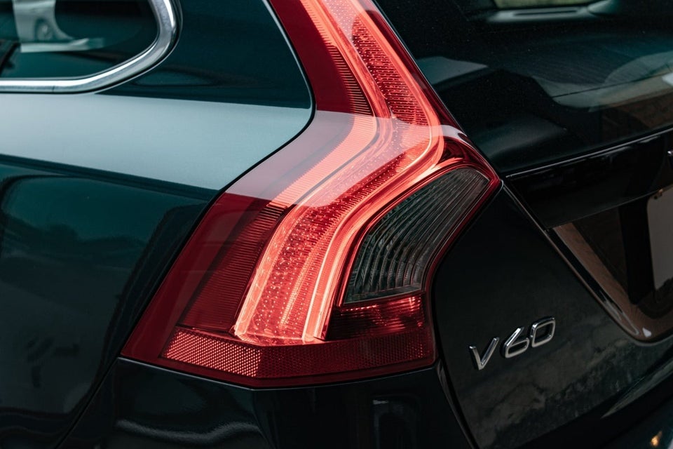 Volvo V60 2,0 D4 200 Momentum Polestar aut. 5d