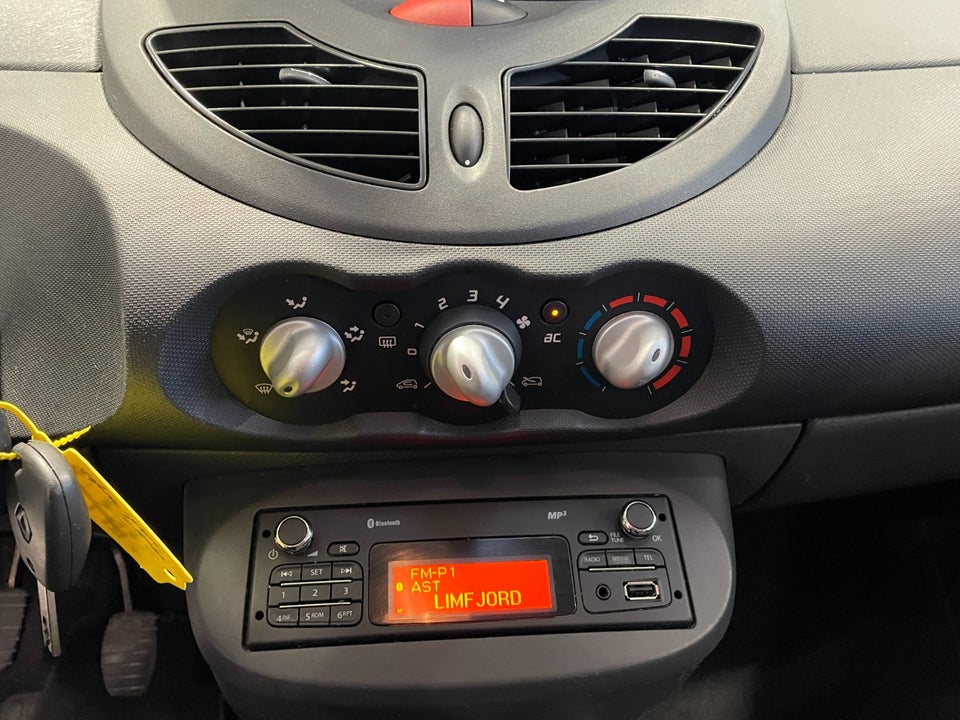 Renault Twingo 1,2 16V Authentique ECO2 3d