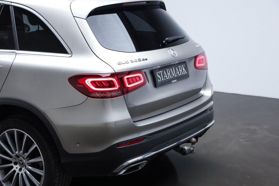 Mercedes GLC300 de 2,0 aut. 4Matic 5d