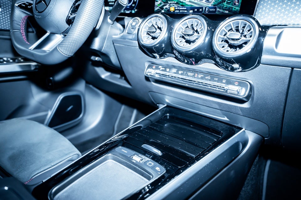 Mercedes EQB250+ AMG Premium 5d