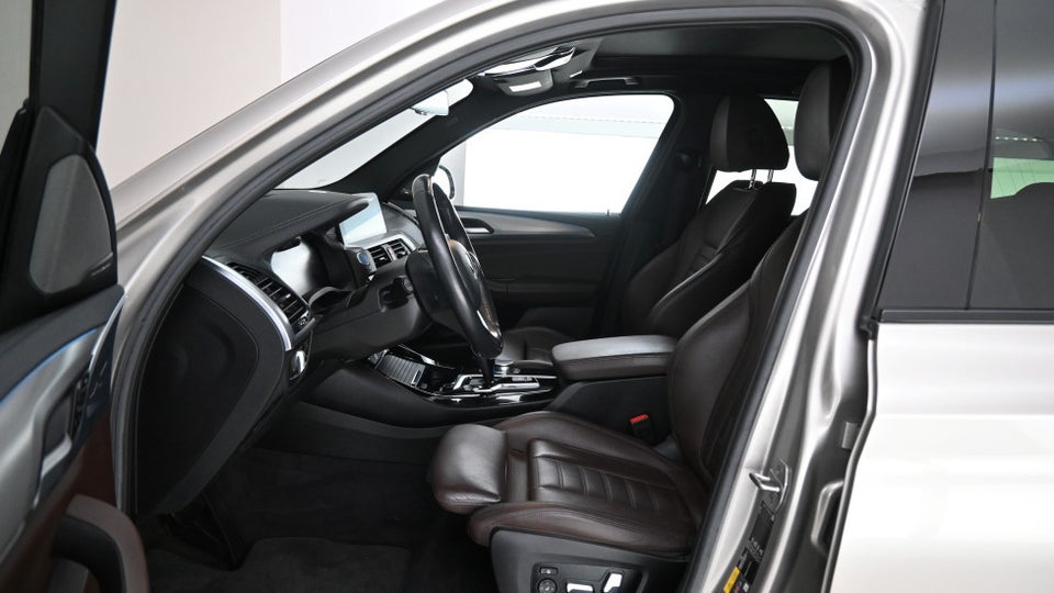 BMW iX3 Charged Plus 5d