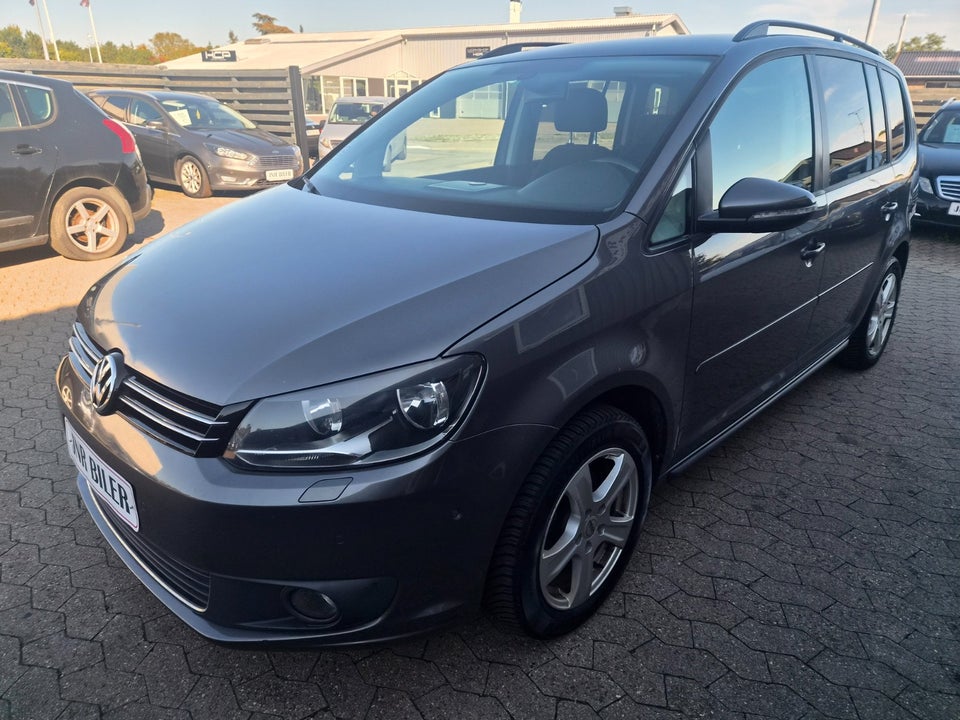 VW Touran 1,6 TDi 105 Comfortline DSG BMT 7prs 5d